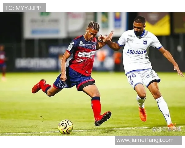 周日012法国杯焦点：斯特拉斯堡主场续写荣光？敦刻尔克跨级阻击破前史纠缠